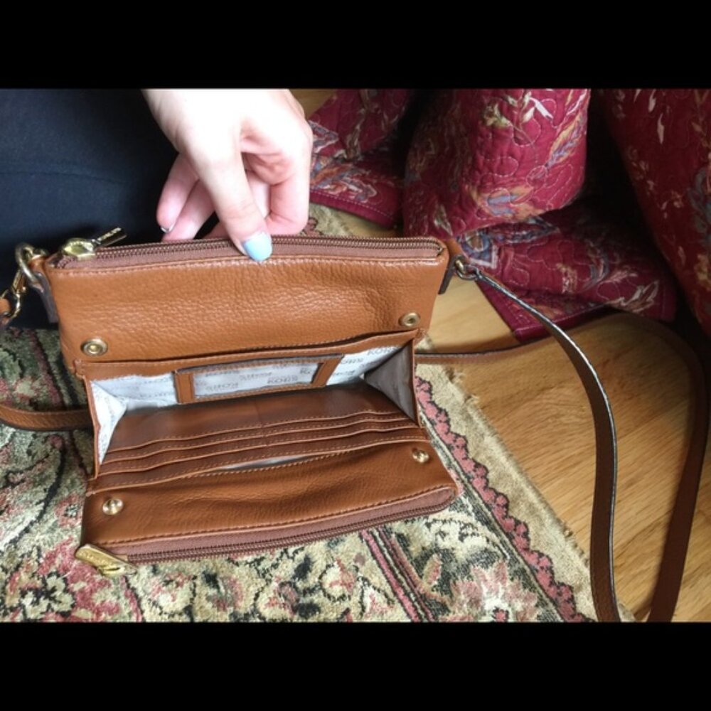 Michael Kors Fulton Style Brown Purse - Picture 3 of 4